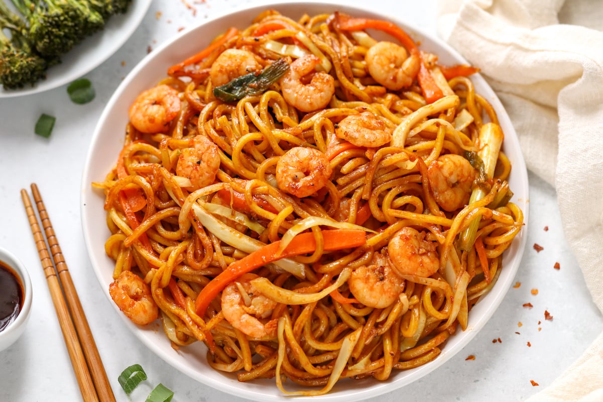 12-1 Mixed Chowmein - Full